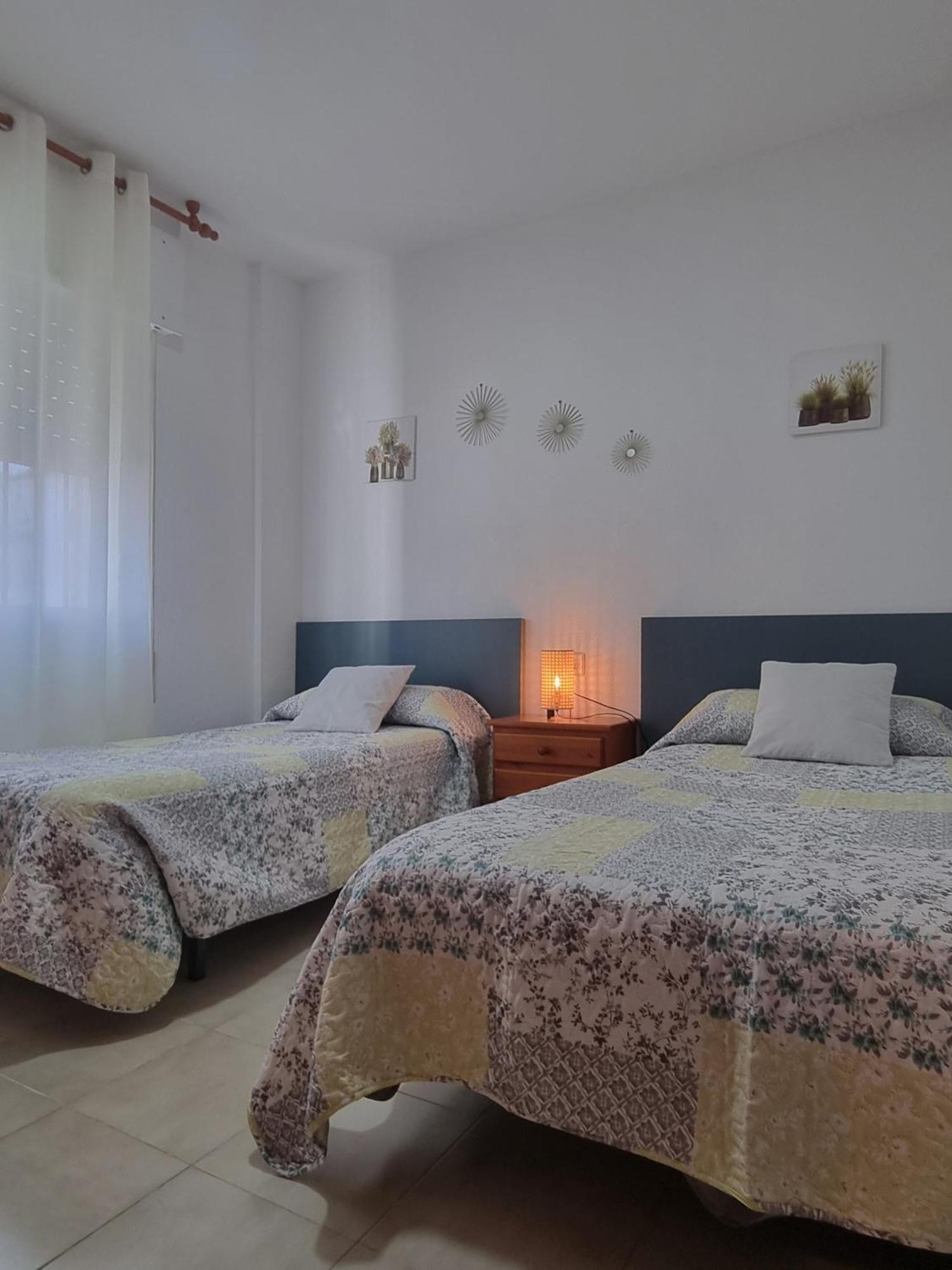 Apartamento Cayetano ロタ エクステリア 写真